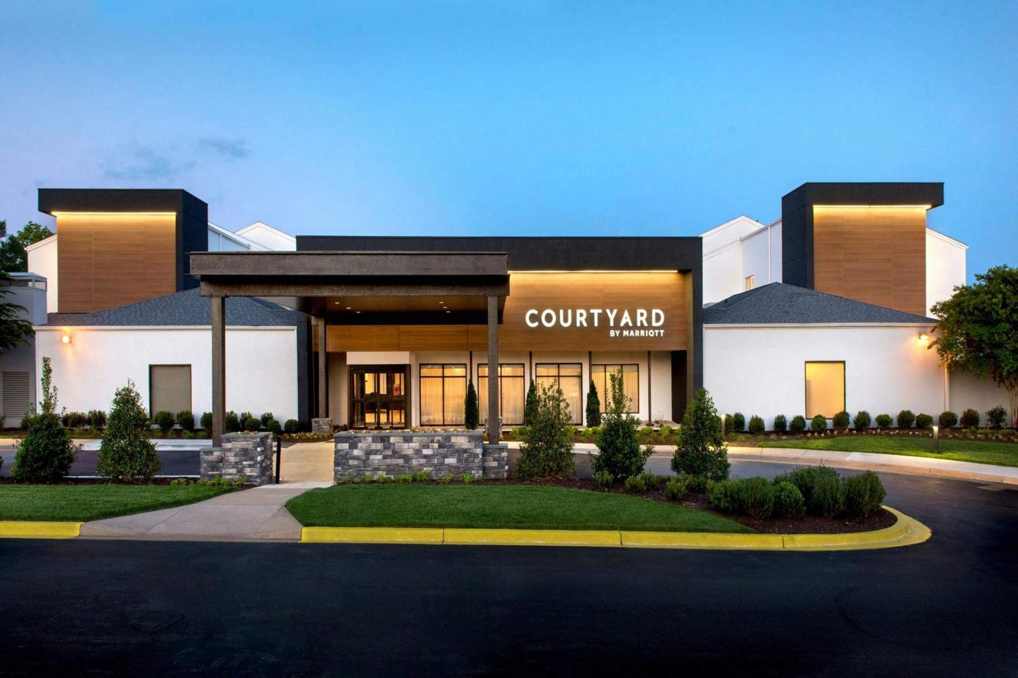 Courtyard By Marriott Silver Spring North/White Oak Exterior photo